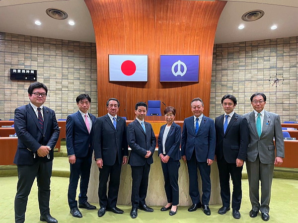 中野区議会議員 自民党 武井まさき